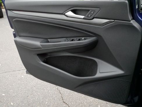 Certified 2023 Volkswagen GTI Autobahn FWD image 27