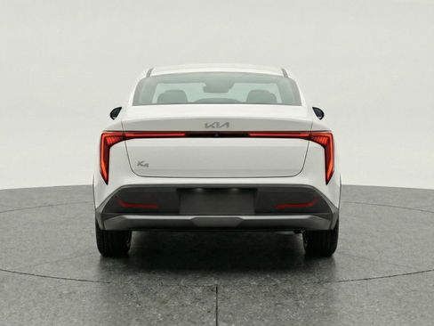 Used 2025 Kia K4 FWD image 7
