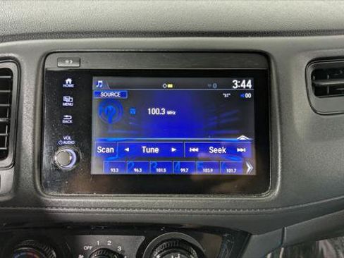 Used 2020 Honda HR-V Sport image 32