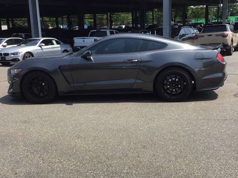 Used 2017 Ford Mustang Shelby GT350 w/ Electronics Package RWD image 5