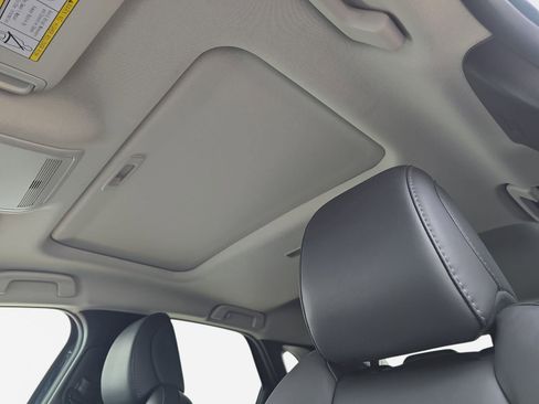 Used 2024 MAZDA CX-30 AWD 2.5 S w/ Preferred Package image 30