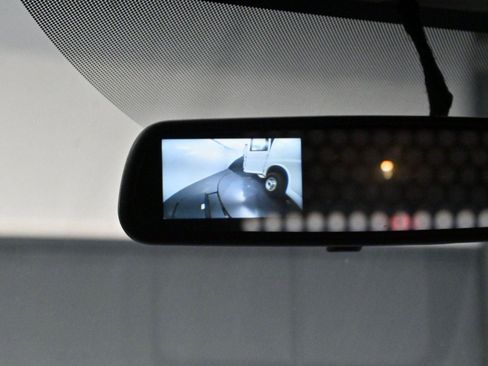 Used 2024 GMC Savana 2500 w/ Driver Convenience Package image 21