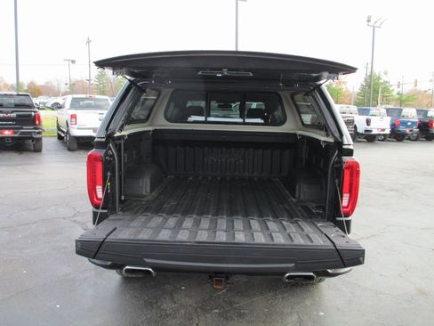 Used 2019 GMC Sierra 1500 AT4 w/ AT4 Premium Package image 5