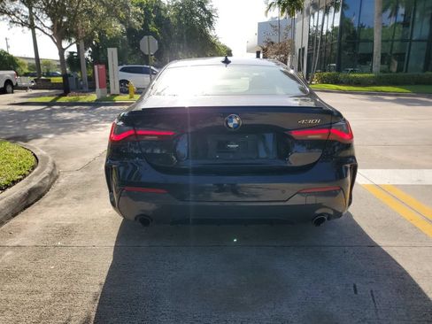 Used 2022 BMW 430i Coupe w/ M Sport Package RWD image 5