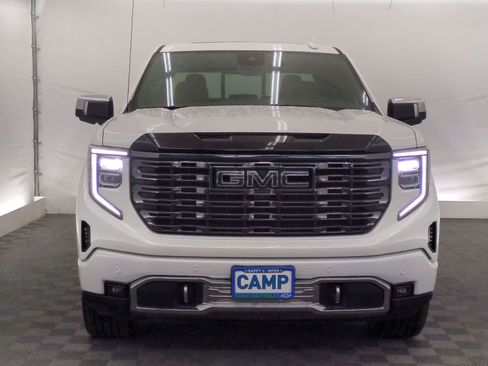 Used 2025 GMC Sierra 1500 Denali Ultimate AWD/4WD image 9