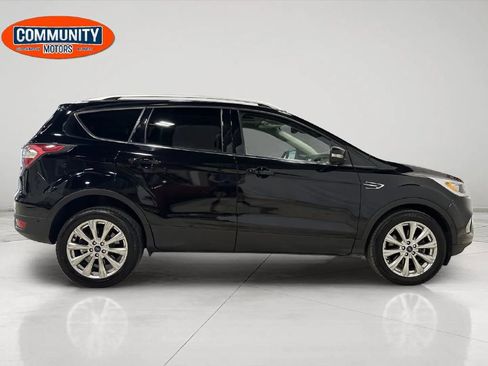 Used 2017 Ford Escape Titanium w/ Equipment Group 301A AWD/4WD image 9
