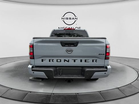 New 2026 Nissan Frontier SV w/ All-Weather Content Package AWD/4WD image 4