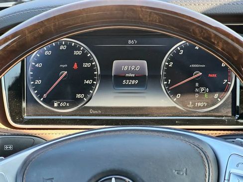 Certified 2016 Mercedes-Benz S 550 4MATIC Sedan w/ Premium Package image 33