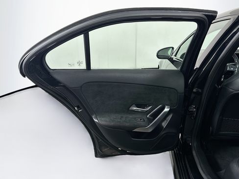 Used 2022 Mercedes-Benz A 220 4MATIC image 26