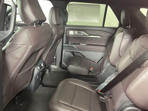 New 2026 Ford Explorer Platinum w/ LUX Leather Package AWD/4WD image 14