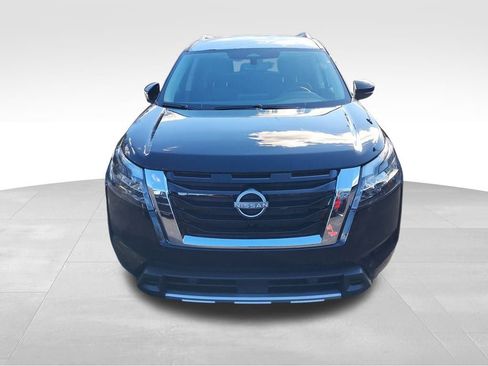 New 2025 Nissan Pathfinder SL w/ Lighting Package (N92) image 17