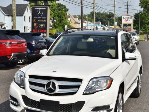 Used 2015 Mercedes-Benz GLK 350 4MATIC image 1