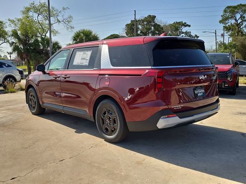 New 2026 Kia Carnival image 6