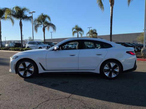 Used 2025 BMW i4 xDrive40i w/ Premium Package image 7