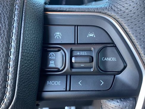 Certified 2025 Toyota Tacoma TRD Sport AWD/4WD image 27