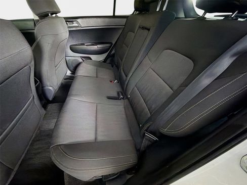 Certified 2022 Kia Sportage LX FWD image 20