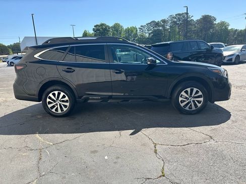 Used 2022 Subaru Outback Premium AWD/4WD image 5