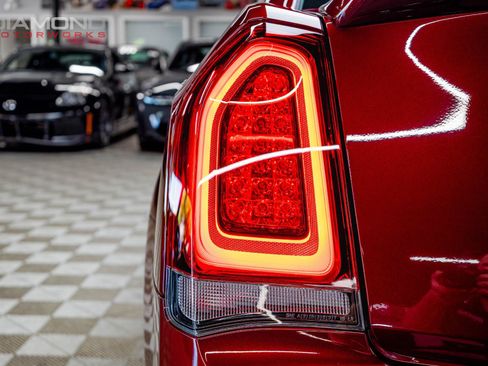 Used 2023 Chrysler 300 C RWD image 41