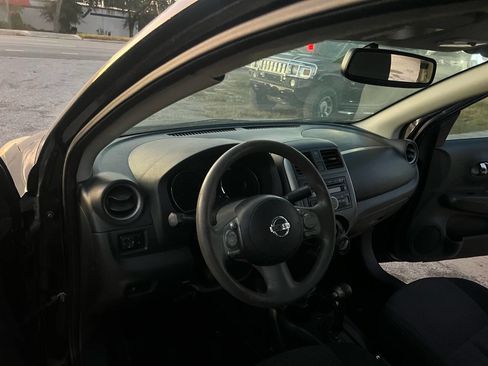 Used 2013 Nissan Versa 1.6 S Plus 4dr Sedan image 15