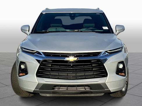 Used 2019 Chevrolet Blazer Premier w/ Driver Confidence II Package FWD image 4