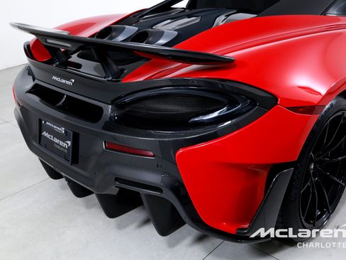 Used 2019 McLaren 600LT RWD image 31