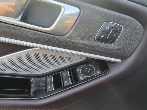 New 2026 Ford Explorer Platinum image 26