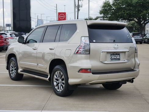 Used 2016 Lexus GX 460 Luxury AWD/4WD image 5