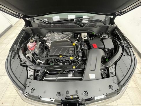 New 2026 Chevrolet Trax RS w/ Sunroof Package image 16