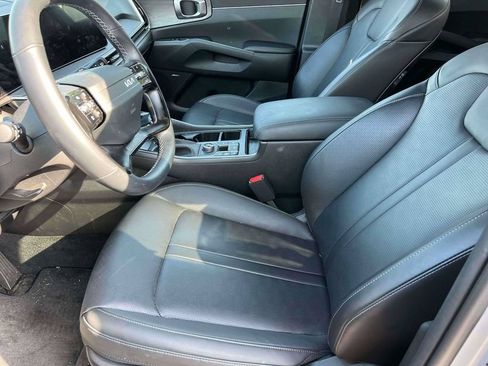 Certified 2026 Kia Sorento X-Line EX AWD/4WD image 5