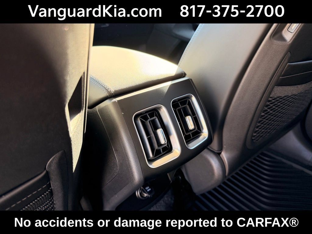 Certified 2026 Kia Sorento S w/ S Panoramic Sunroof Package FWD image 24