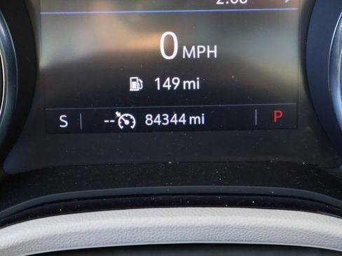 Used 2022 Buick Encore GX Essence w/ Sport Touring Package image 28