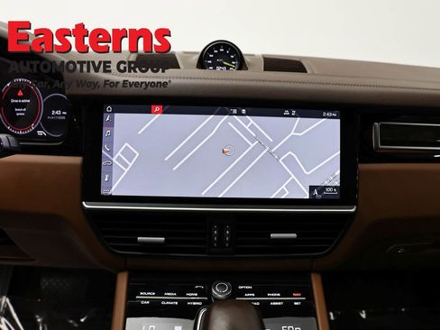 Used 2019 Porsche Cayenne E-Hybrid image 11