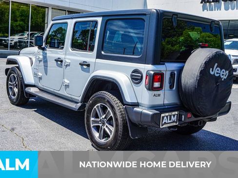 Used 2023 Jeep Wrangler Unlimited Sahara w/ Cold Weather Group AWD/4WD image 5