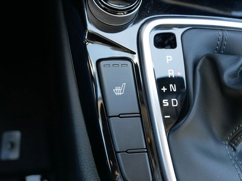 Certified 2023 Kia Seltos EX image 28