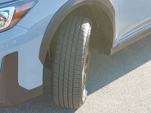 Certified 2023 Subaru Crosstrek 2.0i Premium image 31