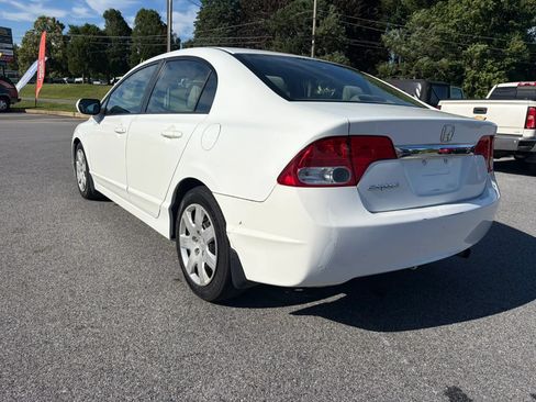 Used 2011 Honda Civic LX image 6