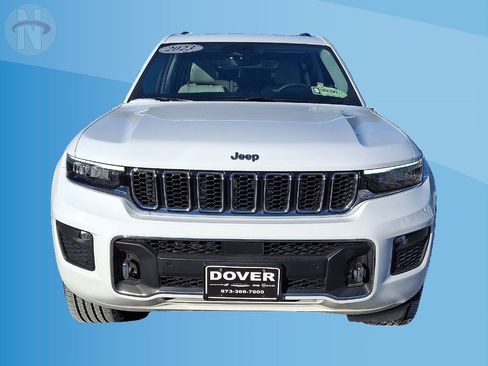 Certified 2023 Jeep Grand Cherokee Overland image 29