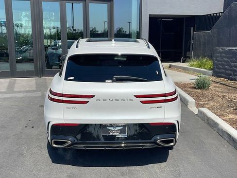 New 2026 Genesis GV70 3.5T Sport Prestige image 8
