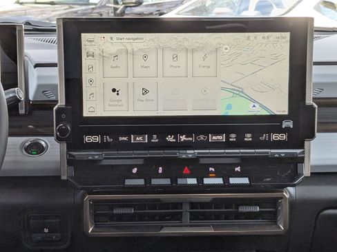 New 2025 GMC Hummer EV 2X image 16