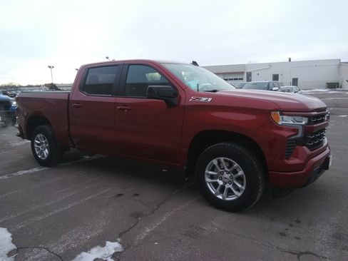 Used 2023 Chevrolet Silverado 1500 RST image 4