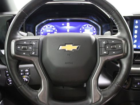 Used 2023 Chevrolet Silverado 1500 High Country w/ High Country Premium Package AWD/4WD image 26