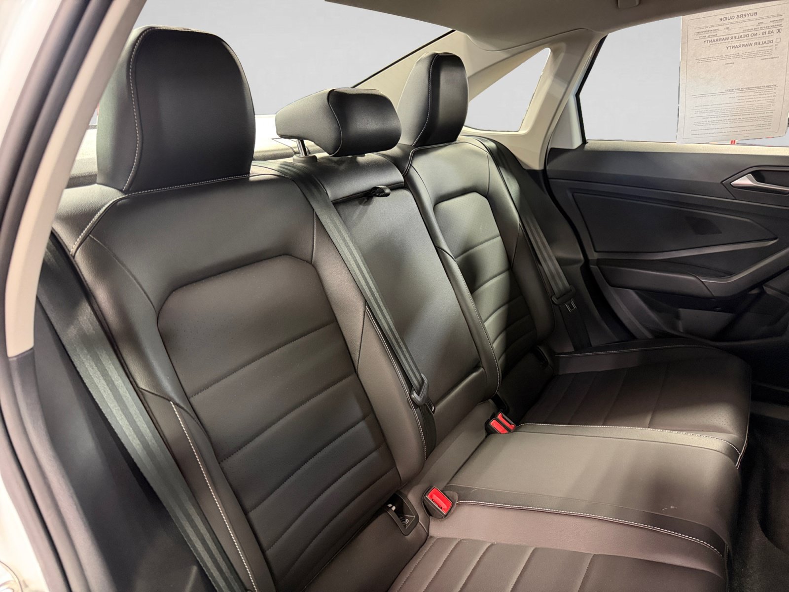 Used 2023 Volkswagen Jetta SE FWD image 23