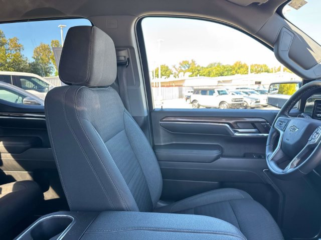 Used 2024 Chevrolet Silverado 1500 RST w/ Z71 Off-Road Package AWD/4WD image 14