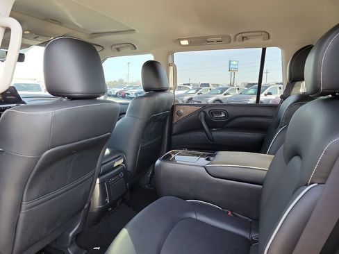 Used 2023 INFINITI QX80 Premium Select w/ Cargo Package image 10