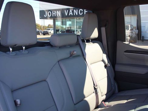 Used 2025 GMC Sierra 1500 SLT w/ SLT Premium Package AWD/4WD image 27