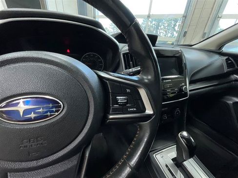 Used 2018 Subaru Crosstrek 2.0i Premium w/ Popular Package #3 AWD/4WD image 18