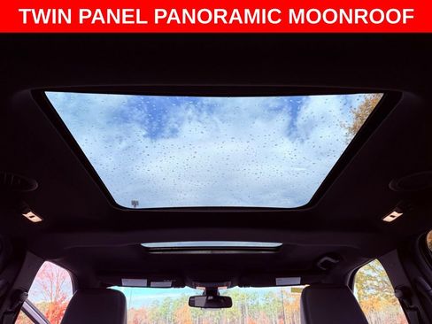 Used 2019 Ford Explorer Sport w/ Equipment Group 401A image 7