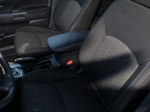 Used 2025 Mitsubishi Outlander Sport ES image 5