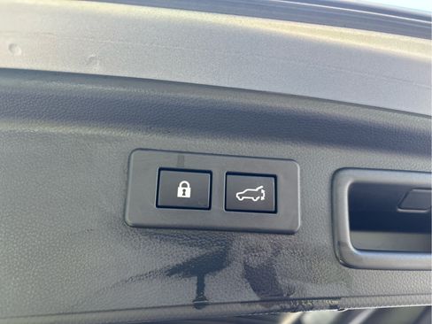 Certified 2024 Subaru Forester Premium AWD/4WD image 32