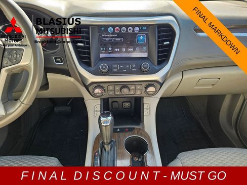 Used 2017 GMC Acadia SLE image 28